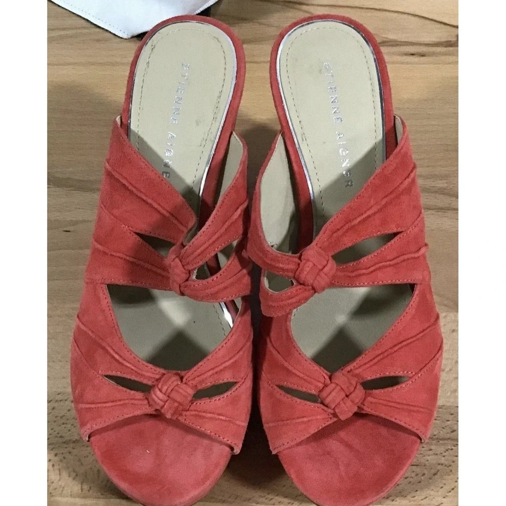 Etienne‎ Aigner Suede Red Heels Size 7.5 Made In Italy Excellent Condition No Bx